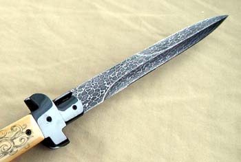 Custom handcrafted switchblades and stilettos