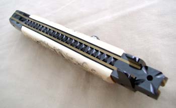 Custom handcrafted switchblades and stilettos