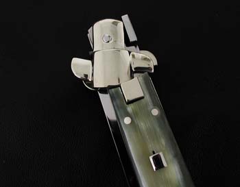 Custom handcrafted switchblades and stilettos