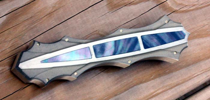 Custom handcrafted switchblades and stilettos